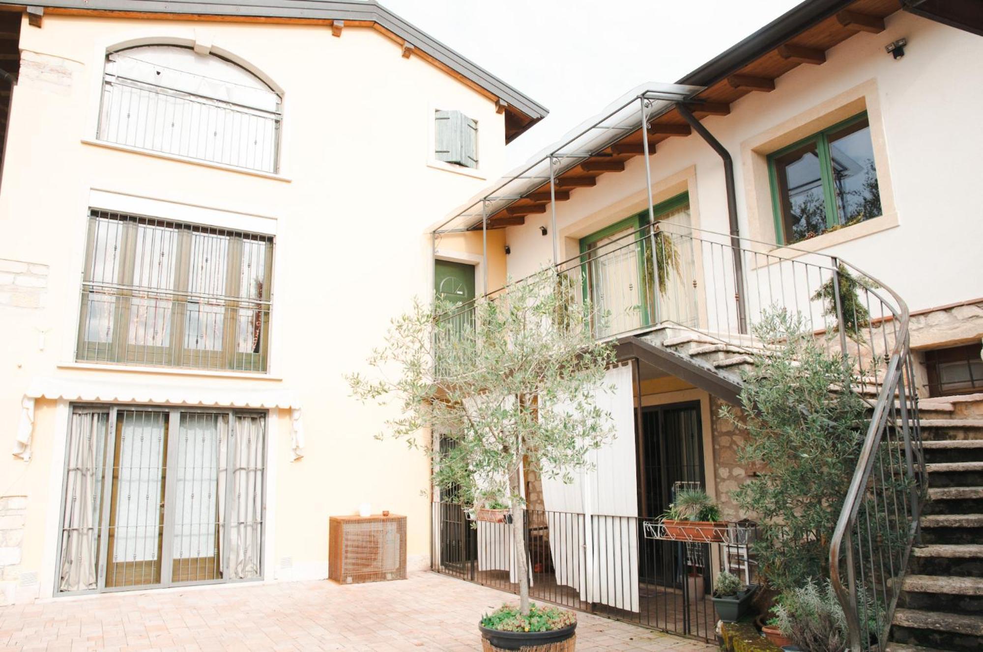 Ferienwohnung Casale Manzoni Verona Exterior foto